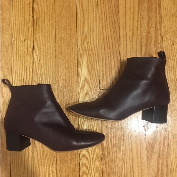 everlane day boot burgundy